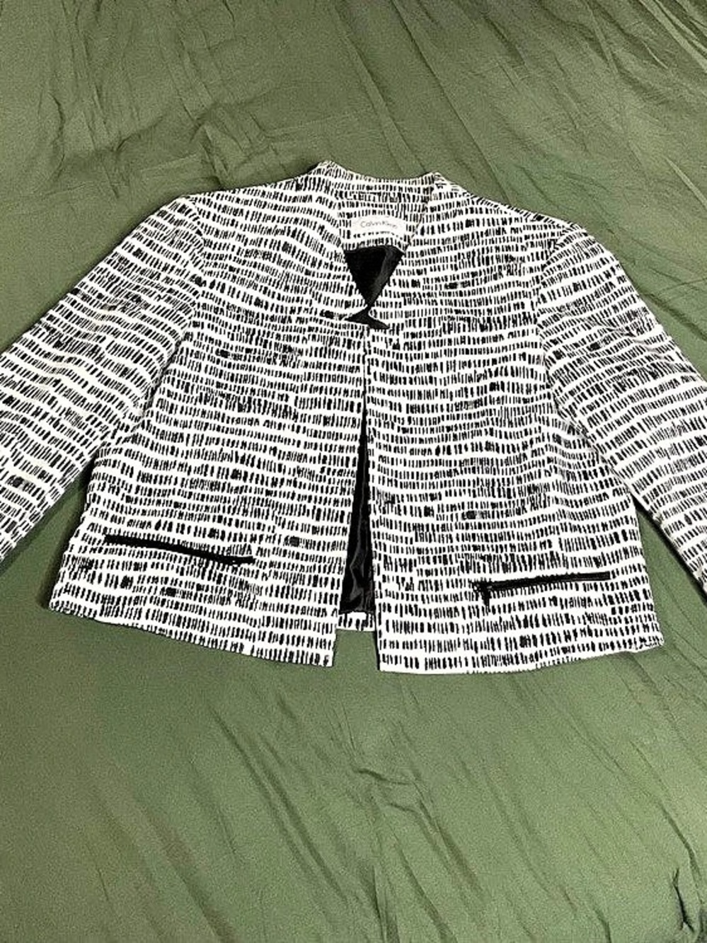 Calvin Klein Abstract Print Blazer in White & black fair condition visible wear